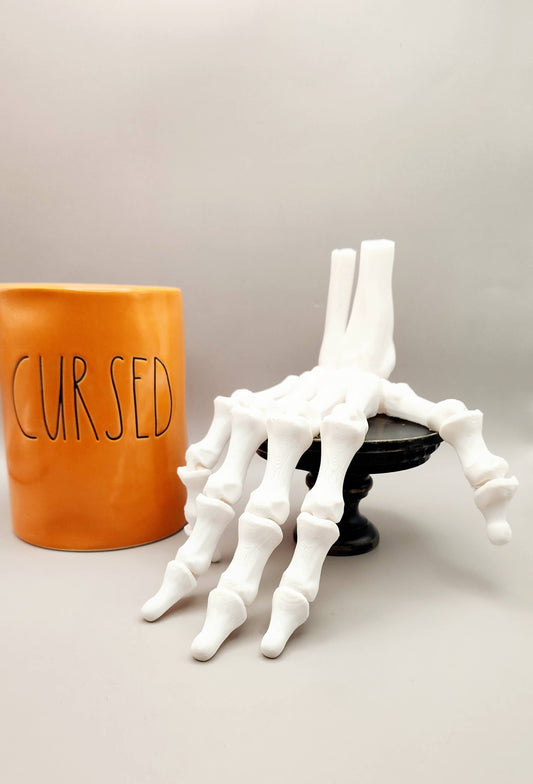 Moveable Skeleton Hand