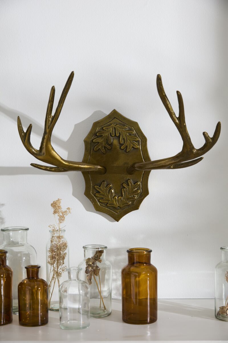 Oakdale Antler Wall Mount – Gold Deer Plaque